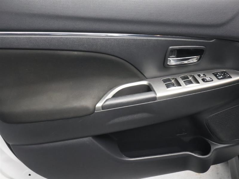2019 MITSUBISHI OUTLANDER SPORT 2.0