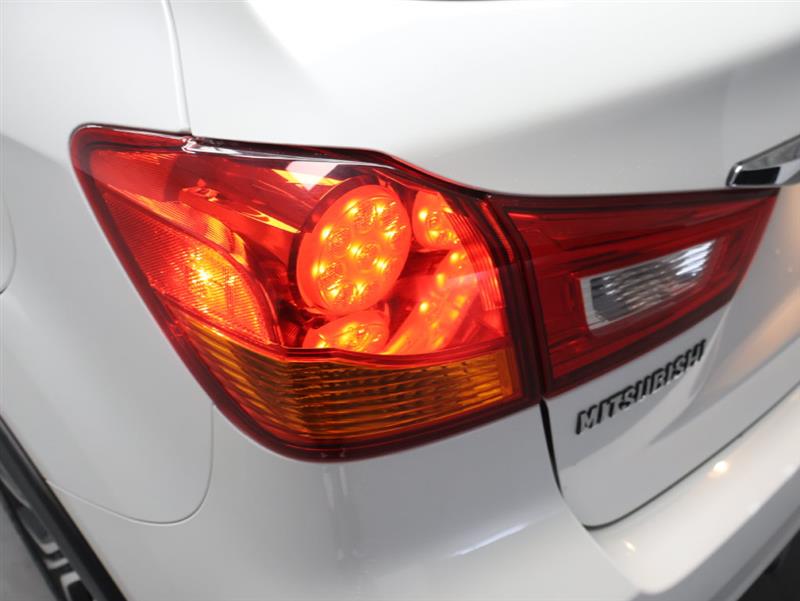 2019 MITSUBISHI OUTLANDER SPORT 2.0