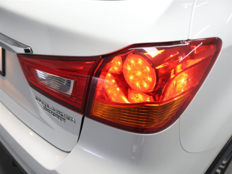2019 MITSUBISHI OUTLANDER SPORT 2.0