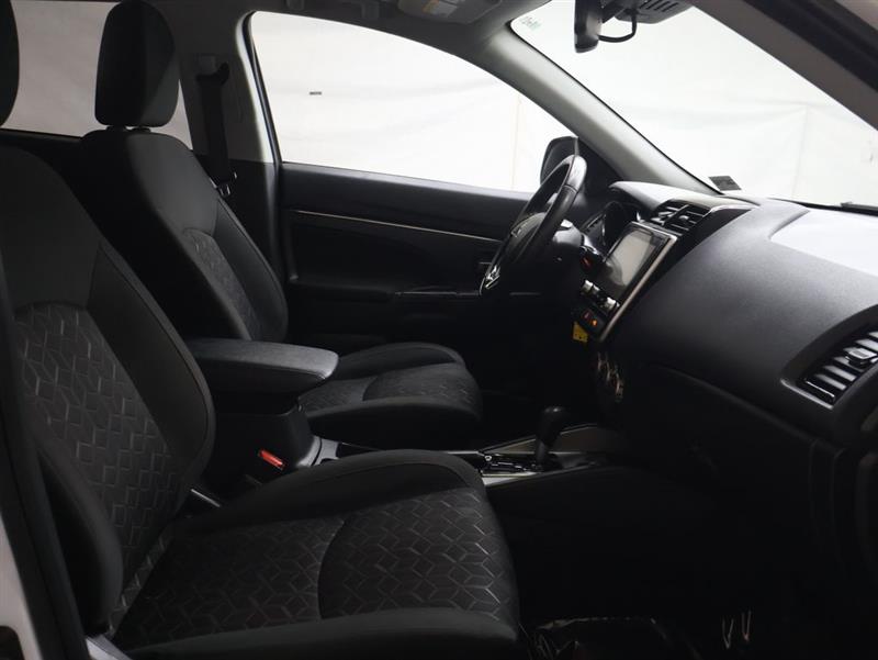 2022 MITSUBISHI OUTLANDER SPORT SE