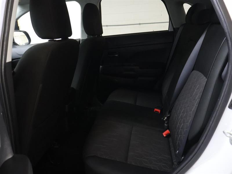 2022 MITSUBISHI OUTLANDER SPORT SE