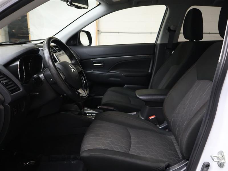 2022 MITSUBISHI OUTLANDER SPORT SE