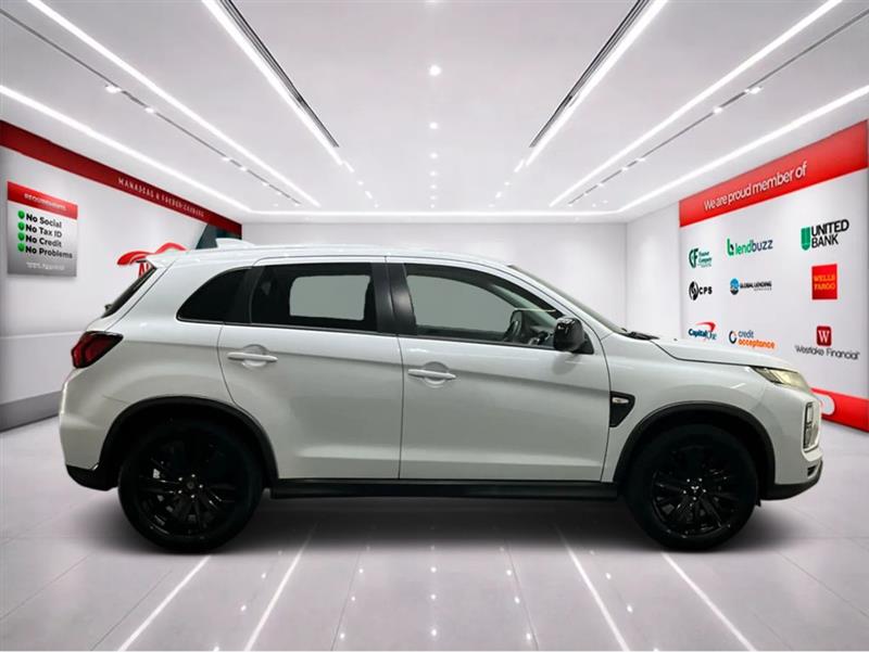 2022 MITSUBISHI OUTLANDER SPORT SE