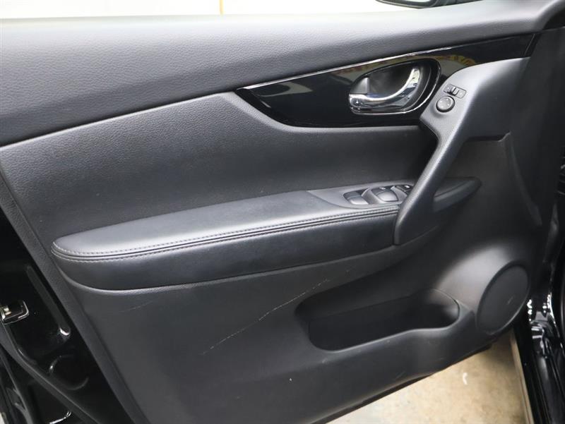 2021 NISSAN ROGUE SPORT SV