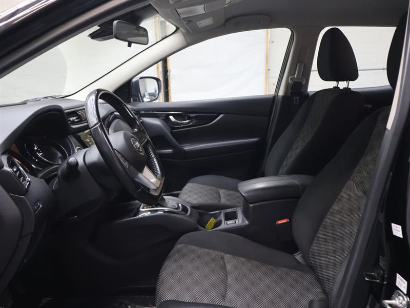 2021 NISSAN ROGUE SPORT SV