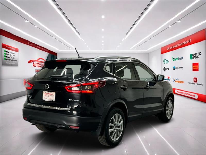 2021 NISSAN ROGUE SPORT SV