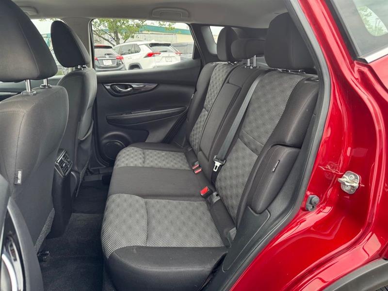 2022 NISSAN ROGUE SPORT SV