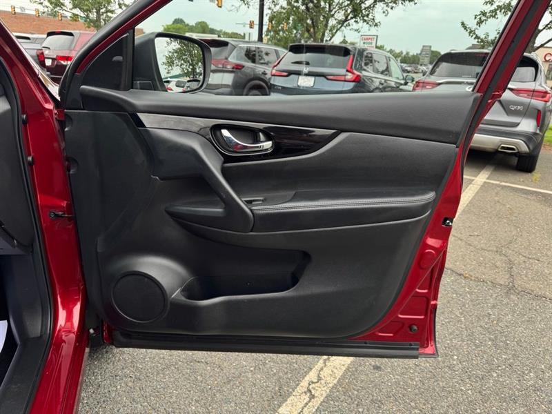 2022 NISSAN ROGUE SPORT SV