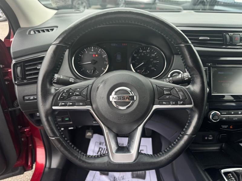 2022 NISSAN ROGUE SPORT SV