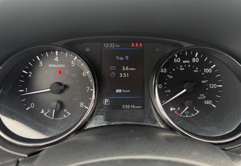 2022 NISSAN ROGUE SPORT SV