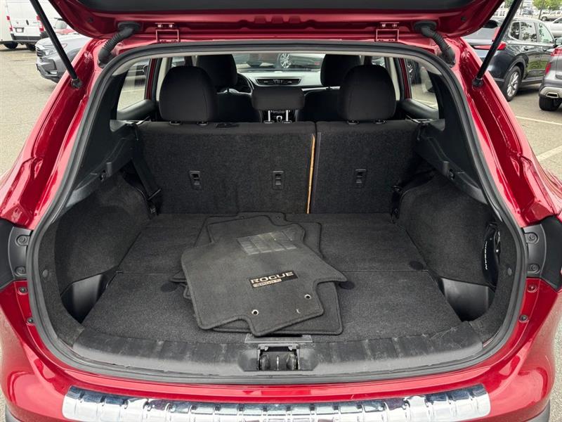 2022 NISSAN ROGUE SPORT SV