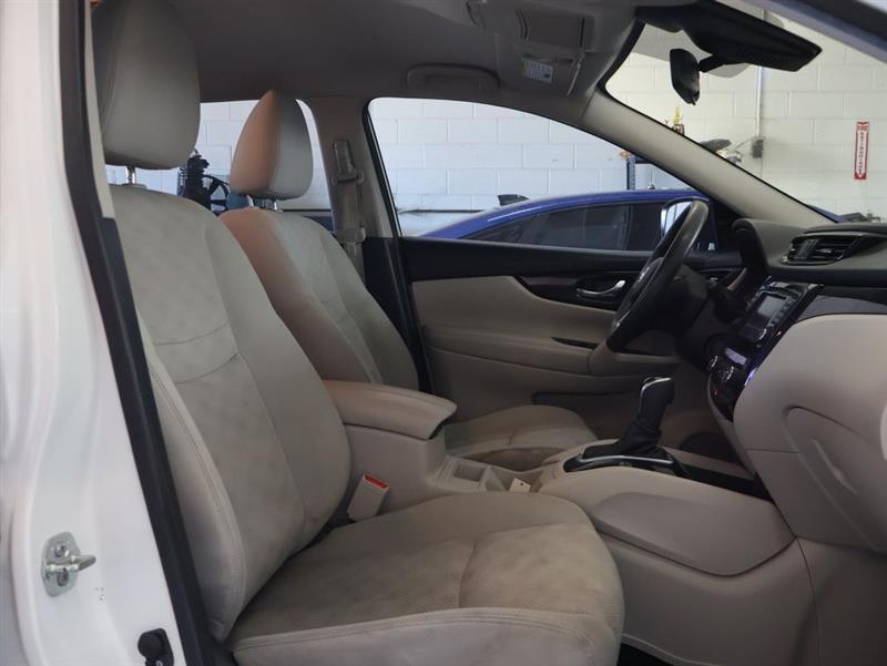 2019 NISSAN ROGUE SPORT SV