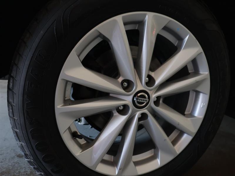 2019 NISSAN ROGUE SPORT SV