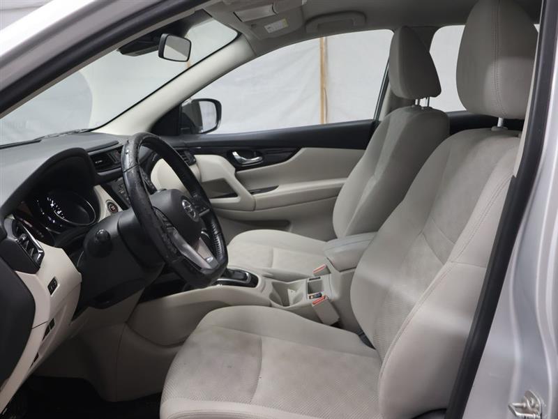 2020 NISSAN ROGUE SPORT SV