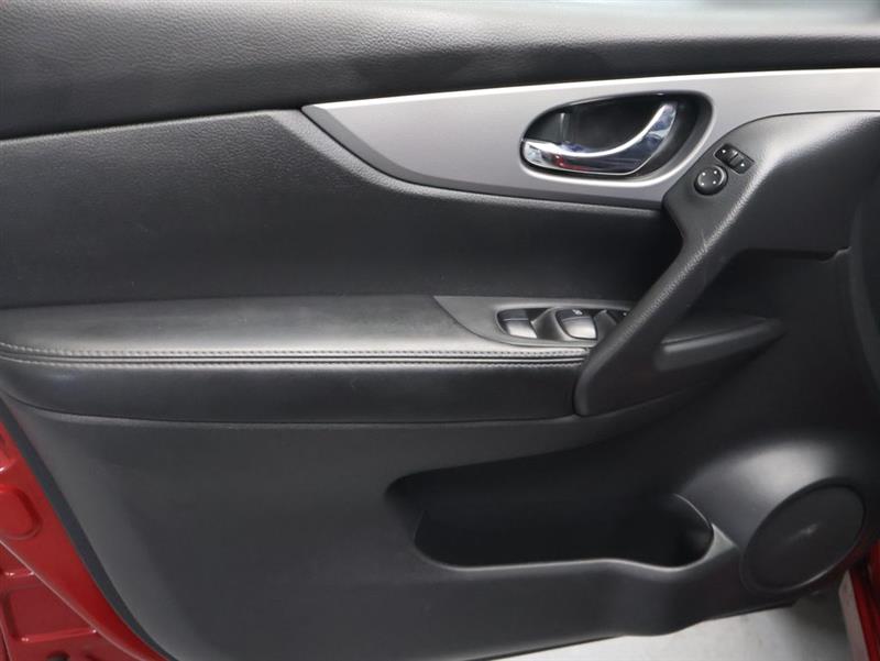 2020 NISSAN ROGUE SPORT SL