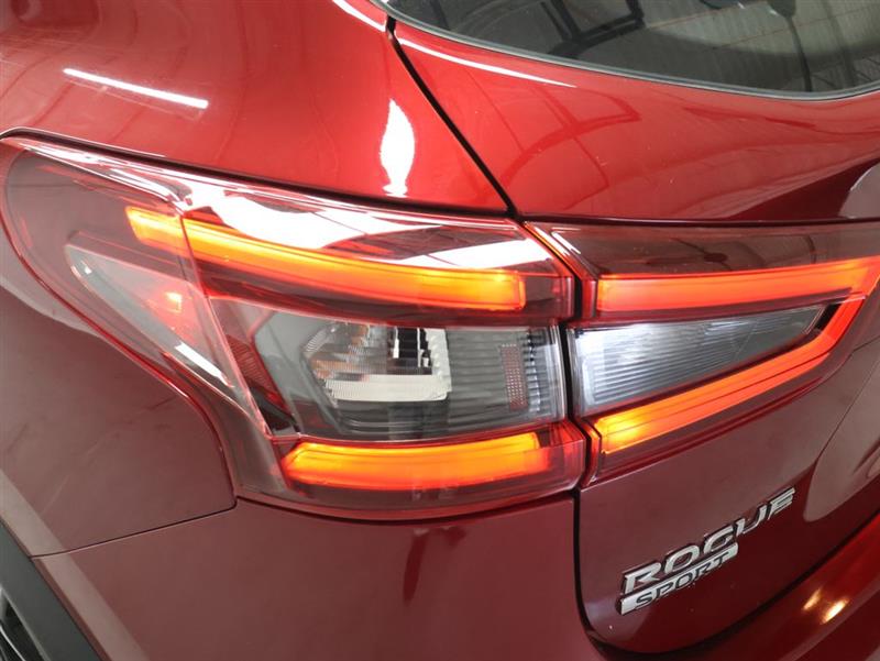 2020 NISSAN ROGUE SPORT SL