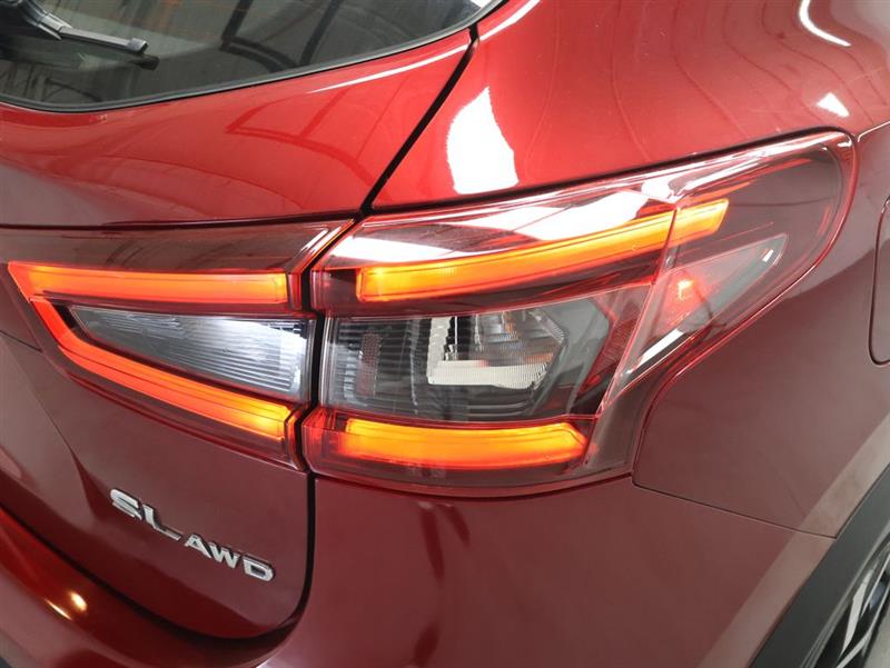 2020 NISSAN ROGUE SPORT SL