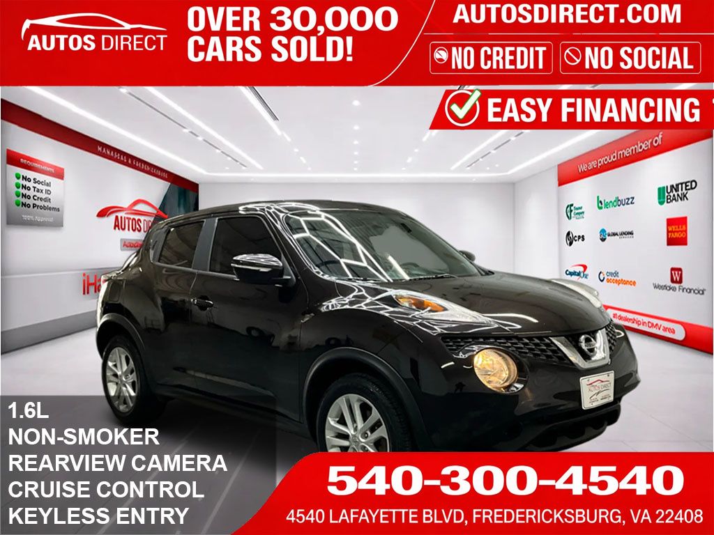 2016 Nissan Juke S FWD CVT's photo