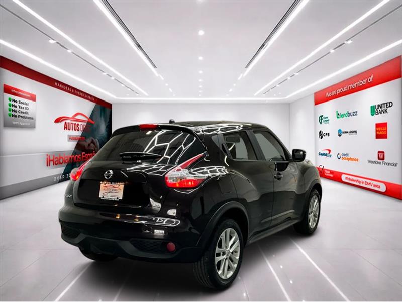 2016 NISSAN JUKE S