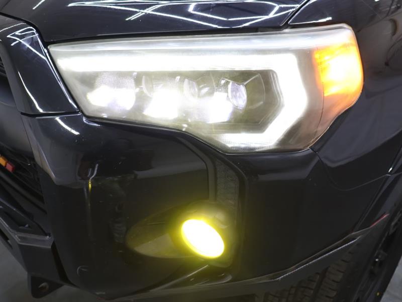2020 TOYOTA 4RUNNER TRD Sport Premium