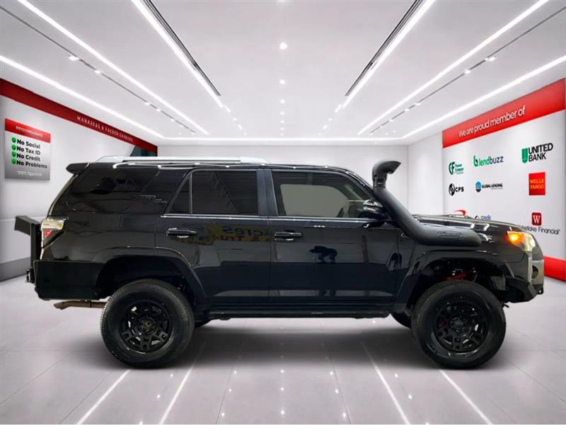 2020 TOYOTA 4RUNNER TRD Sport Premium
