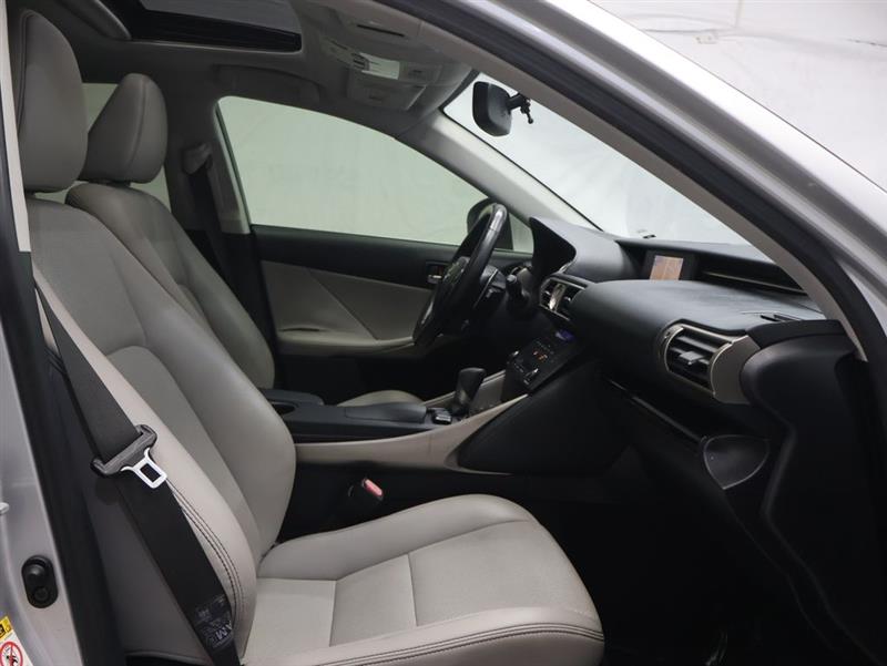 2016 LEXUS IS 350 