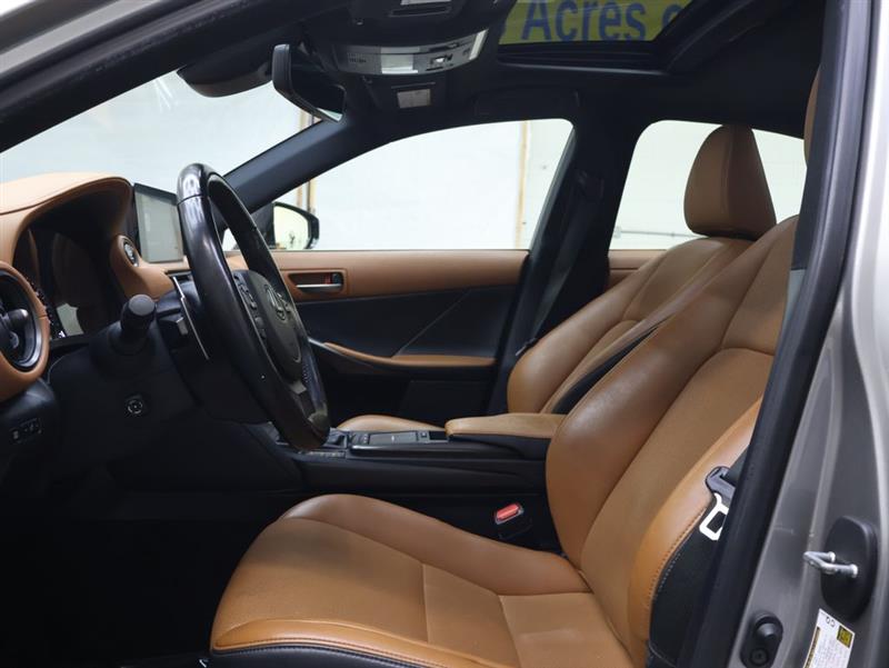 2023 LEXUS IS IS 300