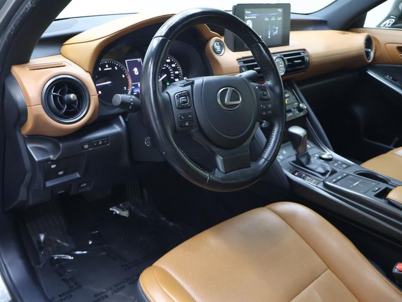 2023 LEXUS IS IS 300