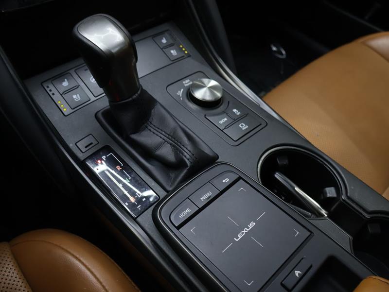 2023 LEXUS IS IS 300
