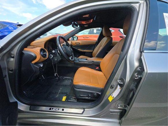 2023 LEXUS IS IS 300
