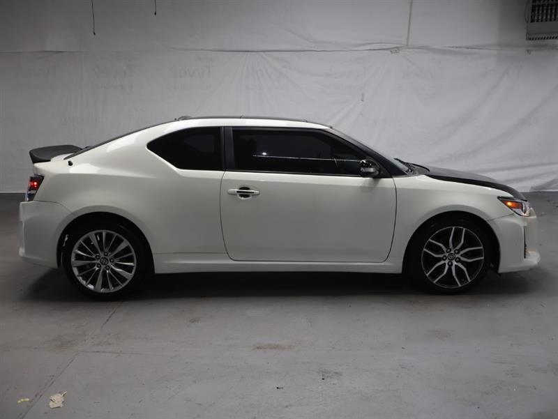 2016 SCION TC 