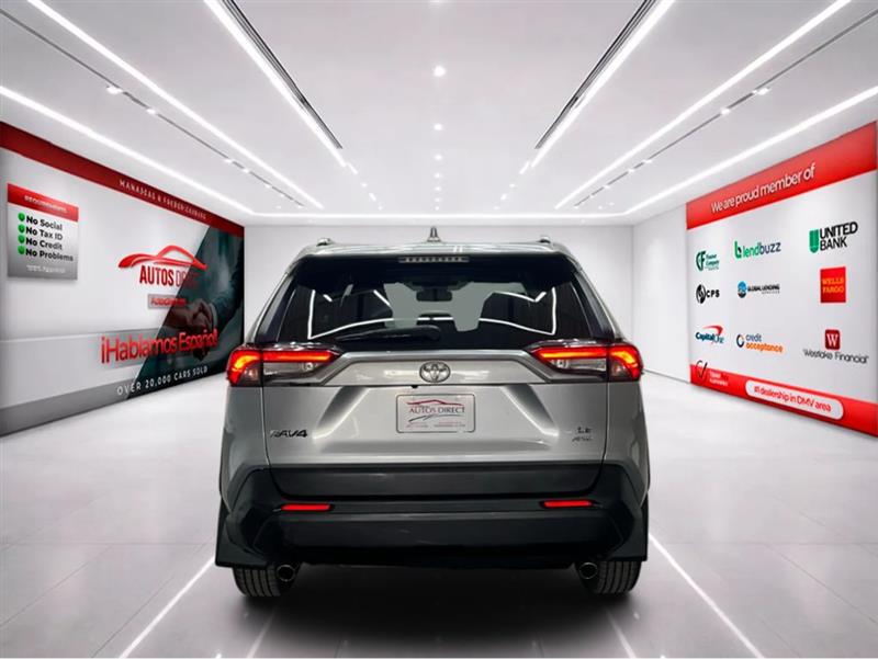 2019 TOYOTA RAV4 LE
