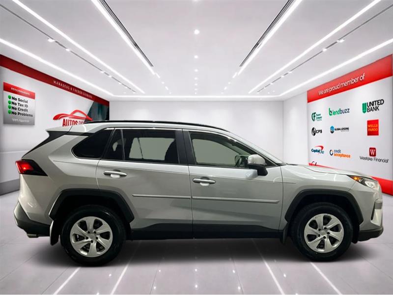 2019 TOYOTA RAV4 LE