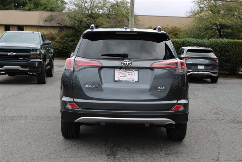 2017 TOYOTA RAV4 XLE