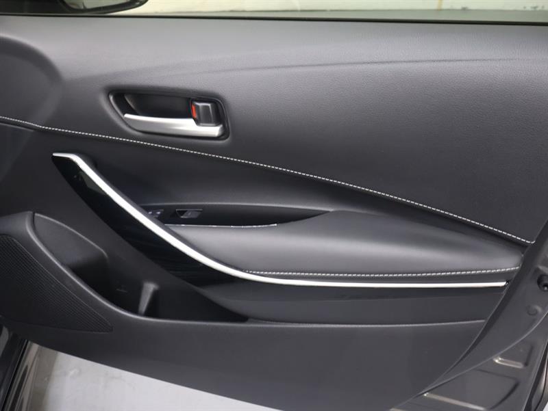 2022 TOYOTA COROLLA HATCHBACK XSE