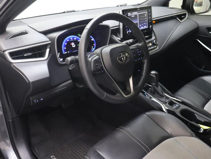2022 TOYOTA COROLLA HATCHBACK XSE