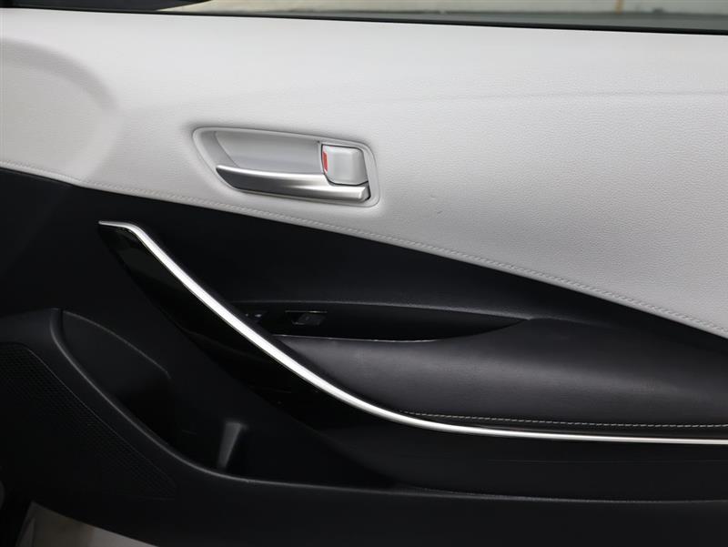 2019 TOYOTA COROLLA HATCHBACK 