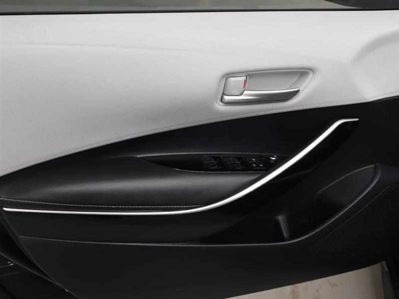 2019 TOYOTA COROLLA HATCHBACK 