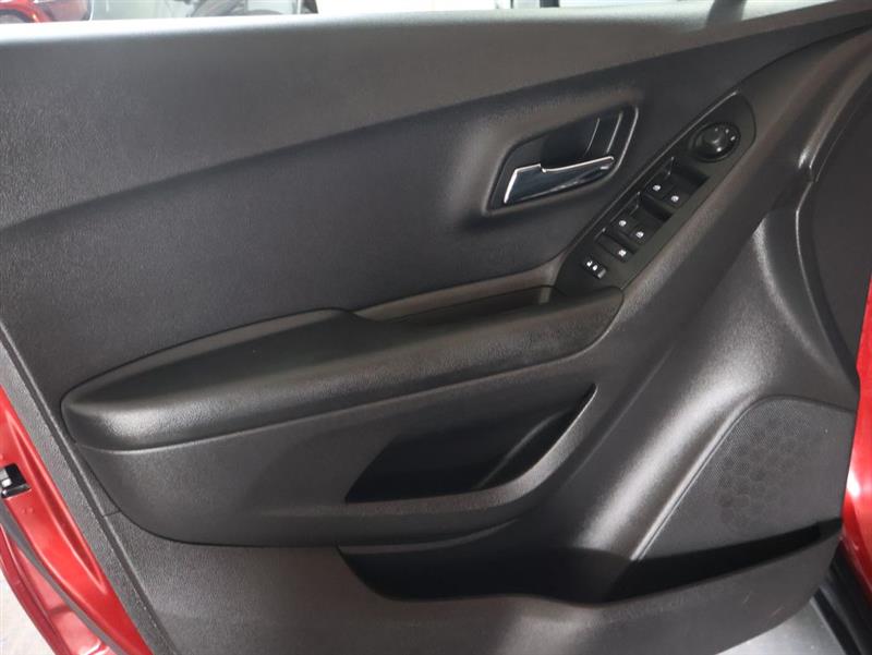 2021 CHEVROLET TRAX LS