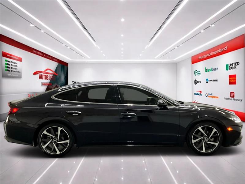 2023 HYUNDAI SONATA SEL PLUS