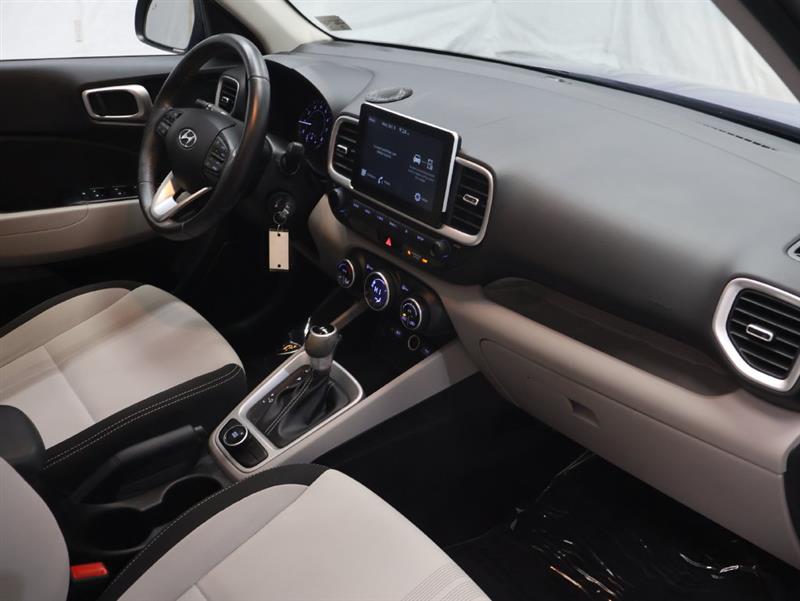 2022 HYUNDAI VENUE SEL