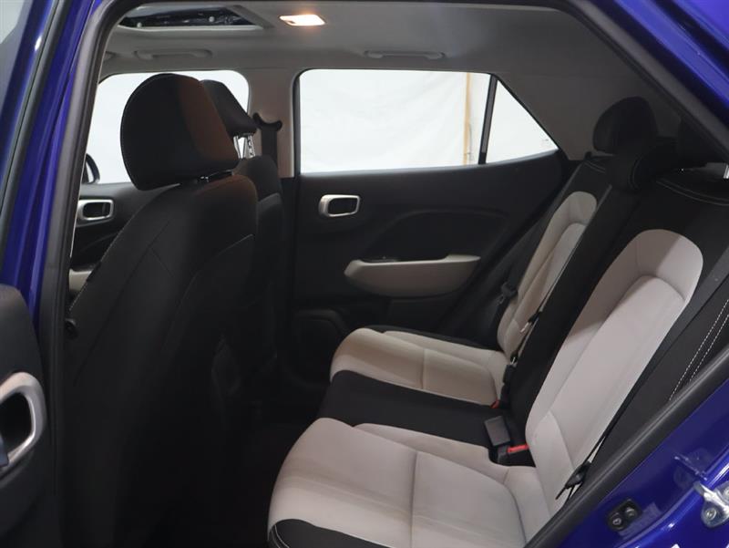2022 HYUNDAI VENUE SEL