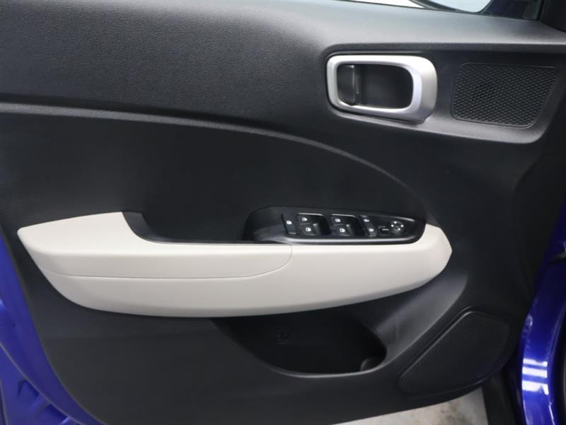 2022 HYUNDAI VENUE SEL