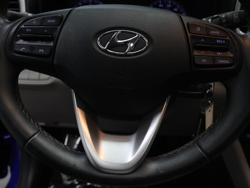 2022 HYUNDAI VENUE SEL