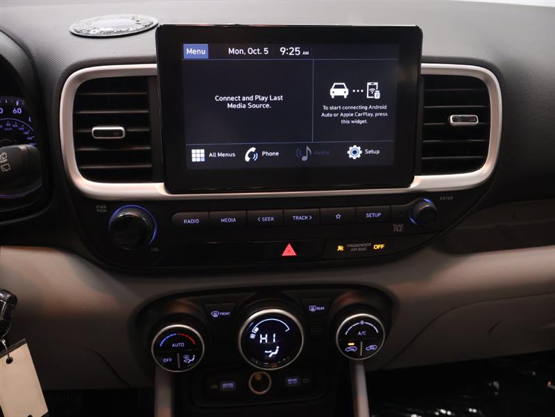 2022 HYUNDAI VENUE SEL