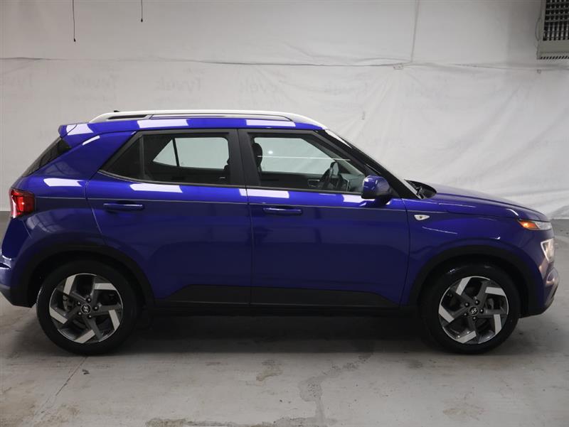 2022 HYUNDAI VENUE SEL