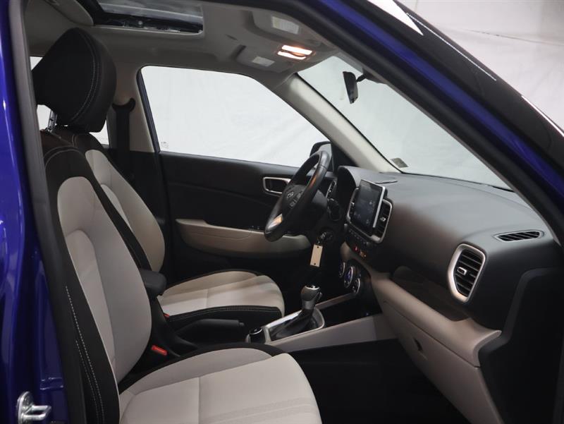 2022 HYUNDAI VENUE SEL