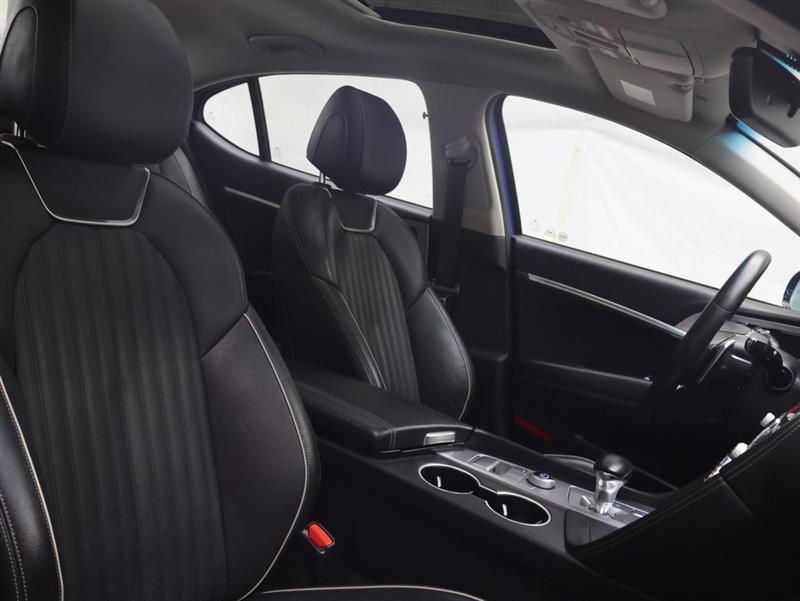 2021 GENESIS G70 2.0T