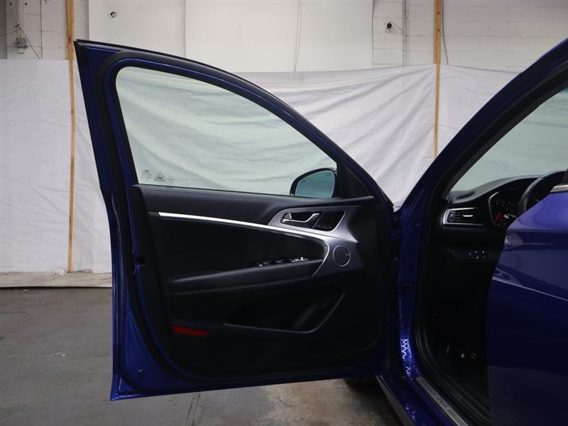 2021 GENESIS G70 2.0T