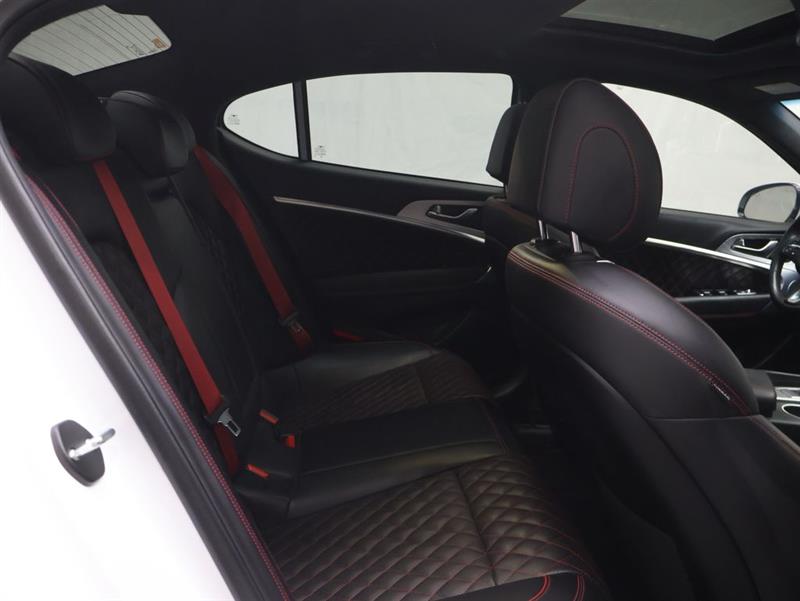 2023 GENESIS G70 3.3T